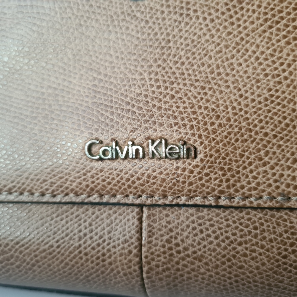 VINTAGE Calvin Klein Tan Two Handle Bag Handbag - Picture 8 of 16